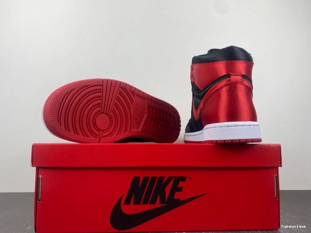 HYPE FD4810-061 Jordan WMNS 1 High Satin Air Bred OG 0709